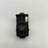 Buton geam ușă dreapta spate TOYOTA PRIUS PLUS _W4_ 2019 OEM: 84810-33120 | 31057975