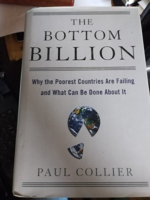 The Bottom Billion - Paul Collier foto