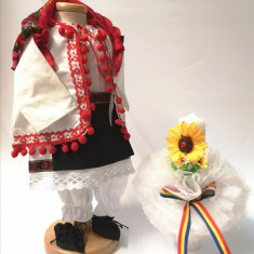 Set Botez Traditional , Delia , 2 piese costumas si lumanare