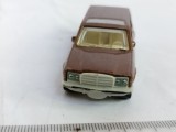 bnk jc Matchbox MB1169 `80 Mercedes Benz W123 Wagon