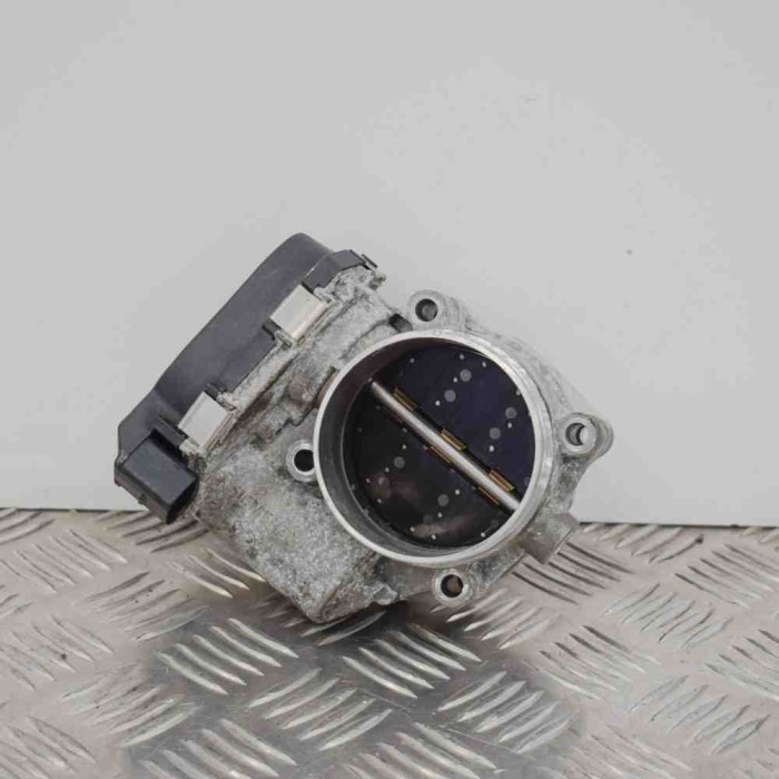 Corp clapetă AUDI A5 8T3 2012 OEM: 06E133062G