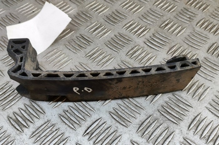 Suport bara de protecție dreapta față PORSCHE CAYENNE Coupe 9YB 2023 OEM: 4M0806186A | 30746116