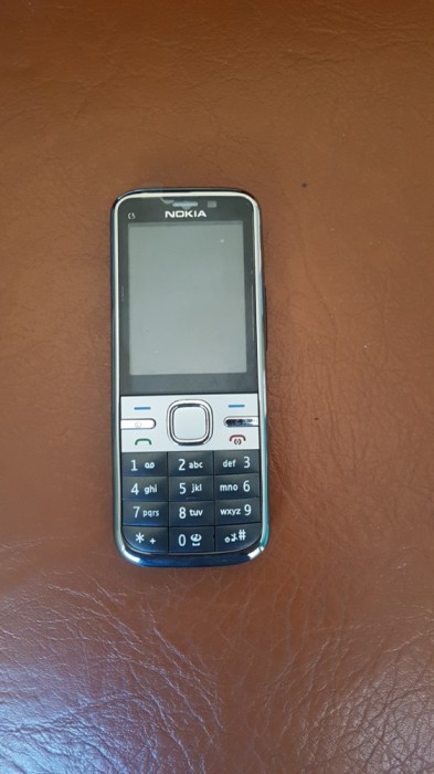 Vand Nokia C5 in stare impecabila ca-NOU- !!