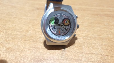 Swatch Irony Chrono (YCS1002) foto