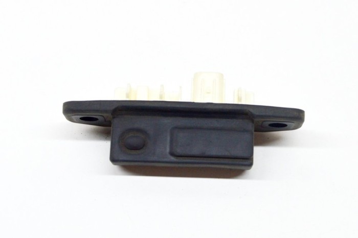 Comutator deschidere haion TOYOTA C-HR _X1_ 2020 OEM: 15D355 15812530