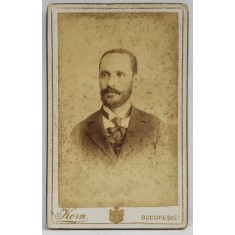 STUDIO FOTO S. KORN , BUCURESTI , DOMN CU CRAVATA , FOTOGRAFIE C.D.V. , CCA. 1900