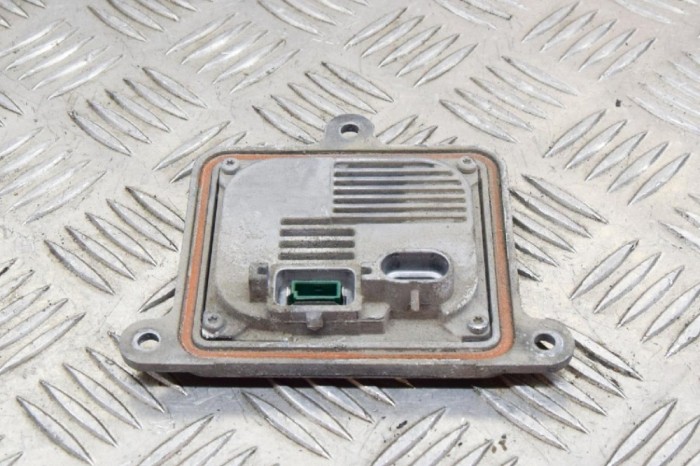 Modul xenon far st&acirc;nga față TESLA MODEL S 2014 OEM: 10R-044663,A71154400DG 11609520