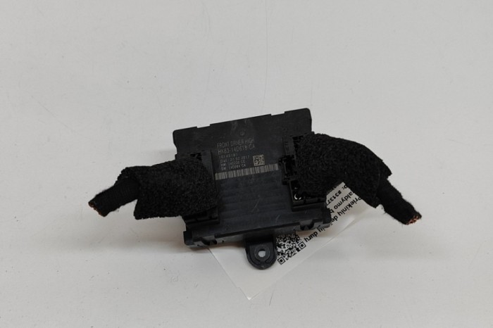 Modul de control ușă dreapta față JAGUAR F-TYPE Coupe X152 2018 OEM: HK83-14D618-CA 31377740