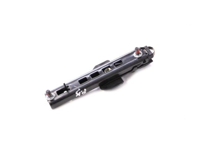 Reglaj &icirc;nălțime centura st&acirc;nga față VOLVO V40 Hatchback 2013 OEM: 16521700A 11445469