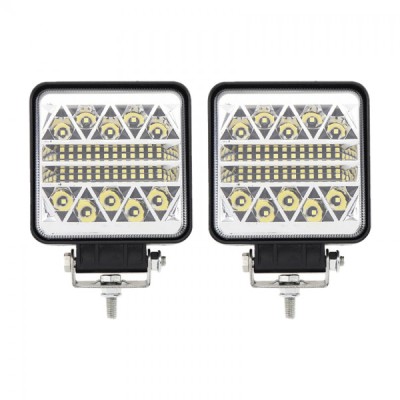 Set 2 x Proiectoare auto, Patrate, 102W per proiector, 30mm, 34 Led-uri foto