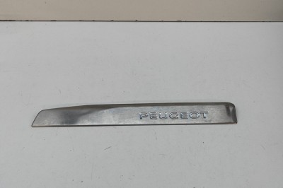 Ornament prag st&amp;acirc;nga față PEUGEOT 5008 II MC, MJ, MR, M4 2023 OEM: 98134207ZD | 31990190 foto