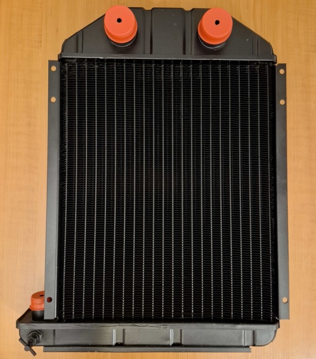 Radiator Fordson Super Dexta, 959E8005