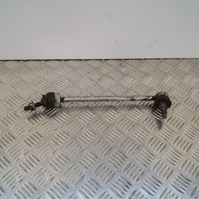 Bieleta stabilizatoare st&acirc;nga față MERCEDES-BENZ GLC X253, C253 2015 OEM: A2533230117 2332285