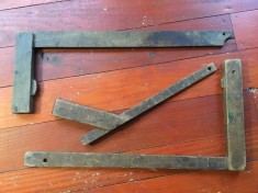 scule si unelte vechi - Trei echere din lemn pentru tamplarie / dulgherie sau alte meserii - piese vechi si frumoase de colectie !