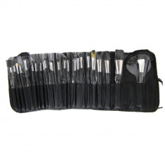 Pensule Machiaj Global Fashion, set 24 buc, Black