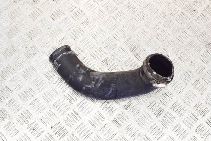 Furtun intercooler st&acirc;nga VW TIGUAN 5N_ 2014 OEM: 5N0145832AA 13885515