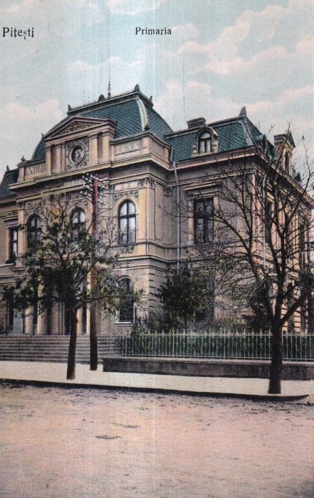 Pitesti. Primaria (necirculata)