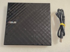 DVD writer extern ASUS SDRW-08D2S-U LITE, 8X, ultra-subtire, Windows si Mac OS