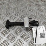 Limitator ușă dreapta față TOYOTA SIENNA _L4_ 2020 OEM: 68610-08030 27337589