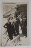 GRUP DE TURISTI LA MARE , BUDACHI , UCRAINA , FOTOGRAFIE FORMAT CARTE POSTALA , 1933