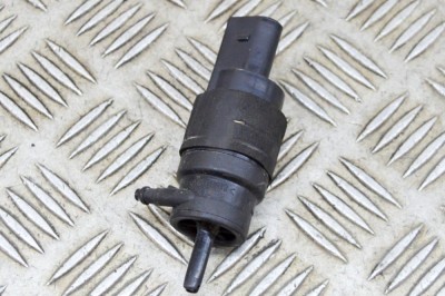 Motor rezervor lichid de parbriz AUDI A5 8T3 2014 OEM: 8K5955647 | 15442298 foto