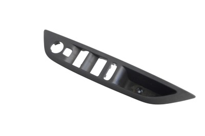 Ornament panou ușă dreapta față PEUGEOT 208 II UB_, UP_, UW_, UJ_ 2022 22268749 foto
