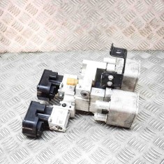 Supapa de expansiune aer condiționat JAGUAR I-PACE X590 2020 OEM: J9D3-6C582-CA,J9D3-10C708-BB,J9D3-8D304-AA 17691079