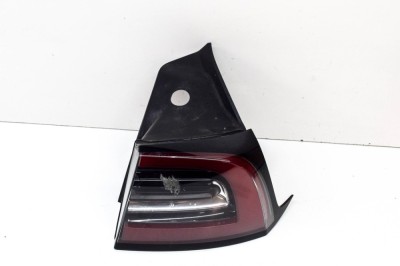 nerasta TESLA MODEL Y 2021 OEM: 1502087-00-D 20598866 foto