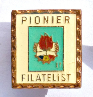 INSIGNA PIONIER FILATELIST CLASA II STEMA MICA PIONIERI foto