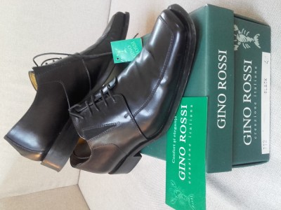 PANTOFI piele barbati GINO ROSSI marimea 44 foto