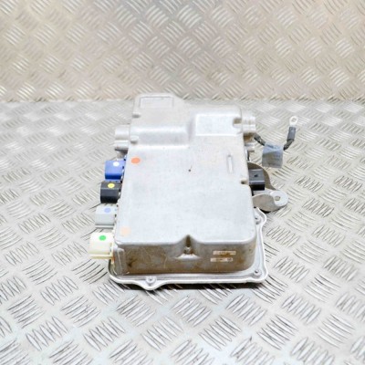 Unitate de distribuție a energiei TESLA MODEL S 2016 OEM: 1059891-00-C,1031159-00-A foto