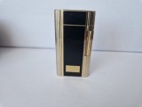 Bricheta ZIPPO - Black - Gold Plated Vintage.