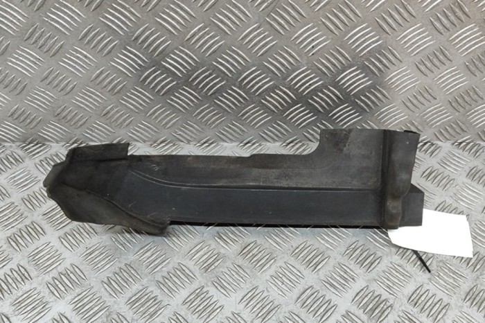 Aripa de plastic dreapta față AUDI Q7 4M 2017 OEM: 4M0821170C 29373862