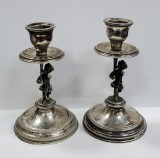Pereche de sfesnice din argint, decorate cu amorasi, Italia, cca 1900