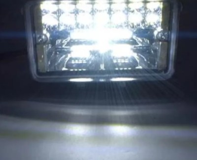 Комплект LED проектори, 108W, 2 фази, 8000 лумена, 2 бр foto