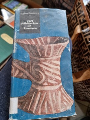 Vldimir Dumitrescu - L&amp;#039;Art Prehistorique en Roumanie foto
