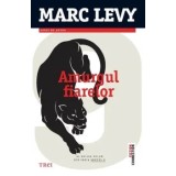 Amurgul fiarelor. Al doilea volum din seria Grupul 9/Marc Levy