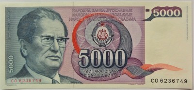 BANCNOTA COMUNISTA 5000 DINARI - RSF YUGOSLAVIA, anul 1985 *cod 946 B = UNC TITO foto