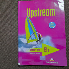 UPSTREAM B1 - Student's Book RF13/0