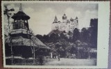 Carte postala, Bran, Biserica si Castelul Regal, 1937