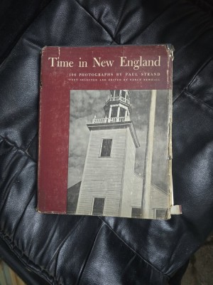 Time in New England - 106 photographs by Paul Strand foto
