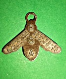 Breloc mascotă metalică vintage pentru radiator mașină epocă, bondarul de la Peugeot și Citroen BSA 3.5 cm/ 4 cm Charles Bourdon din Montrouge AUTO