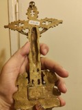 Crucifix cu apa sfințită antika