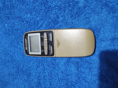 Telecomanda aer conditionat / telecomenzi aer conditionat ORIGINALE, SHARP , stare foarte buna, perfect functionala !! foto