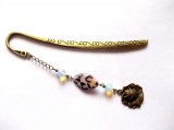 Semn de Carte Piatra Lunii, Sidef și Floare Metalică - Handmade, Elegant, Accesorii Lectură
