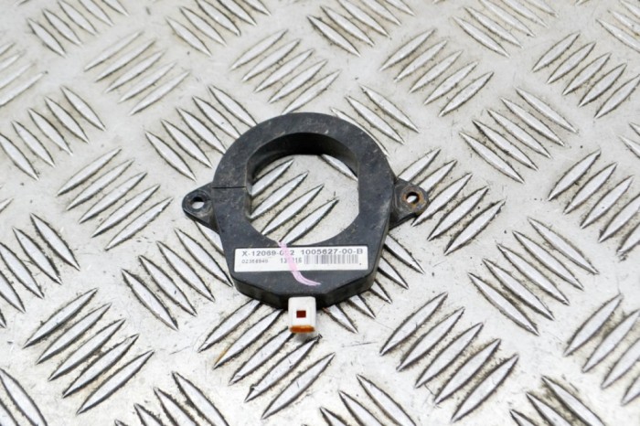 Antena Keyless Entry TESLA MODEL S 2016 OEM: 1005627-00-B,X-12069-002 14700862