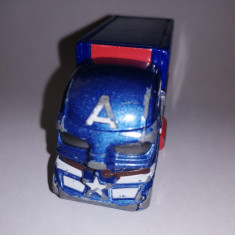 bnk jc Tomica Tomy 2017 - Masked Carry - Captain America