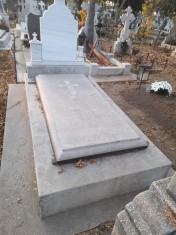 Vand loc de veci , Cimitirul Metalurgiei Bucure?ti foto