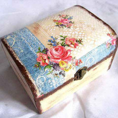 Cutie din lemn natural cu model floral, cutie lemn 27947