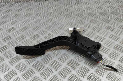 Pedala de accelerație VW T-ROC A11 2023 OEM: 5Q2723503F,6PV010621 30430791 foto